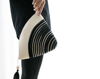 Handle Clutch / Handbag / Purse