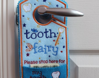 Tooth fairy door hanger, personalized tooth pocket, fairy money pocket, custom,alternative option to tooth pillow,boy,girl TF104