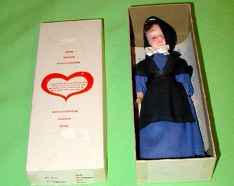 The Amish vintage doll in original box with paperwork rare