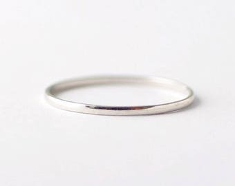 Half Round PT950 Platinum Band: Matching Wedding Rings
