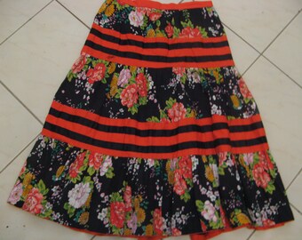 Vintage 70s 80s Cotton FACES Long Tiered Black Floral Skirt Sz Aus 10 US 6 S M