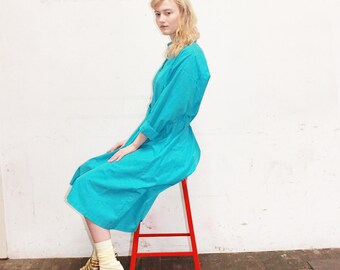 80s BLUE Shirt Dress full skirt midi dress shirtwaist dress MEDIUM MED m