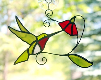 Stained Glass Hummingbird with Flower Suncatcher, Ruby-throated Hummingbird, Bird Sun Catcher, Glass Art, Wildlife Art, Bird Lovers Gift
