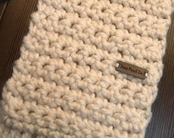 Crocheted women's scarf