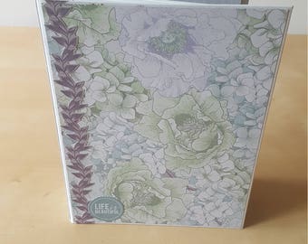 Spring Day - 5x7 Scrapbook Photo Album