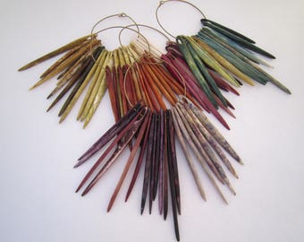 Bone Needle dyed with Plants for Nalbinding. Archaic style and Natural Tool for Knitting and Weaving