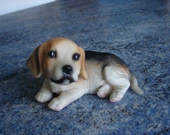 resin BEAGGLE Vintage puppy dog statue figurine