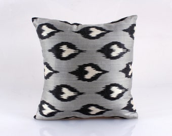 Ikat Pillow, Hand Woven Ikat Pillow Cover, Ikat throw pillows, Ikat Pillow, Designer pillows, Decorative pillows, Accent pillows