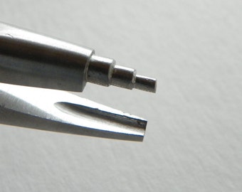 CLOSEOUT- Small 3-Step Coiling Pliers