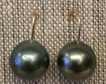 Tahitian Pearl 18k Earrings