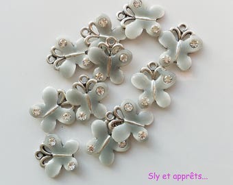 2 gray/blue 18mm Butterfly charms