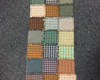 No. 12 All American Homespun Rag Tablerunner