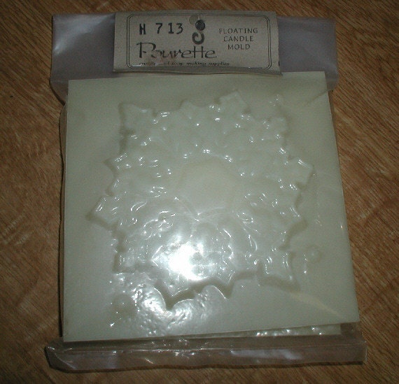 Snowflake Floating Candle Mold Pourette