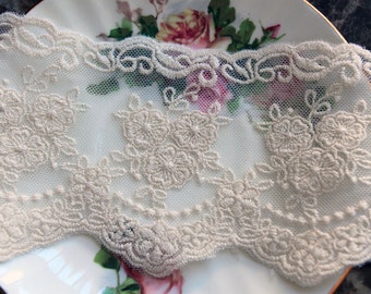 Reneabouquets Trim- 3.5 Inch Wide Timeless Vintage Lace In Ivory, Embroidery, Venice , Bridal, Costume Design, Lace Applique, Crafting
