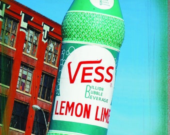 St. Louis Collection: Vess Soda