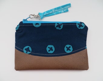 Curved Zippy Pouch • Navy/Teal/Faux Leather