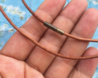 high quality 5pcs 2.0mm 12-24 inch for your choose inch natural GENUINE leather necklace cords with antiqued bronze stainless needle clasps