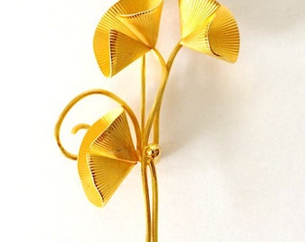 Vintage Nuveau 12K Gold Filled Brooch