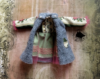 Luxury neo baroque whimsical jacket coat with Italian jacquard lining and pockets for Blythe / Pullip