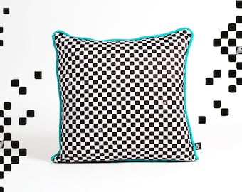 Cushion 40 x 40 cm made in France and hand Check pattern