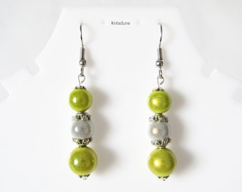 Earrings in lemon yellow magic pearls