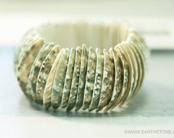 Natural Abalone Shell Stretch Bracelet