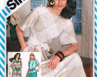 Simplicity Sewing Pattern 5975 Misses' Skirt, Pants and Pullover Top Size: N 10-12-14 Uncut