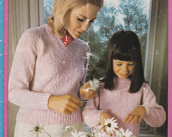 Patons Like Mother, Like Daughter in Sea Urchin ot Totem 8 ply Knitting Pattern No 920 - Vintage 1970's