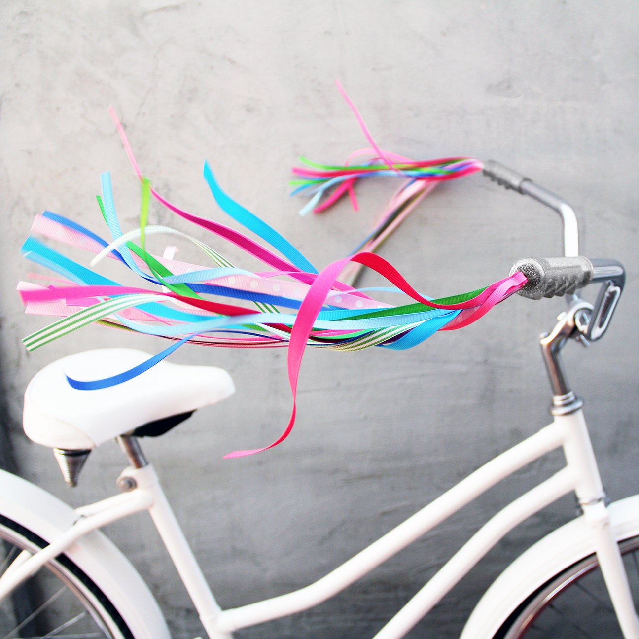 vintage bike streamers