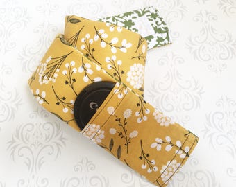 Reversible Camera Strap Cover with Lens Cap Pocket, Padded, Photographer Gift, DSLR Strap Cover - Cotton & Green Scroll