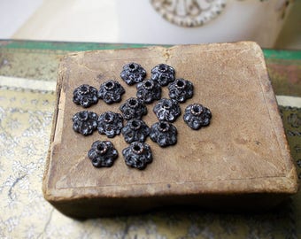 Rustic Oxidized Bead Caps - 15 Dark Patina Silver Tone Small Ajoure Cone Caps - 6mm - Age Worn Antique Aged Patina - beedrill