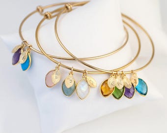 Custom Birthstone Charm Bracelet For Mom, Grandmother Gratitude, Mothers Bracelet, Family Tree Bracelet,Personalized Bangle, Unique