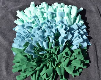 Schnüffelteppich "Green Ombre" für kleine und mittlere Hunde