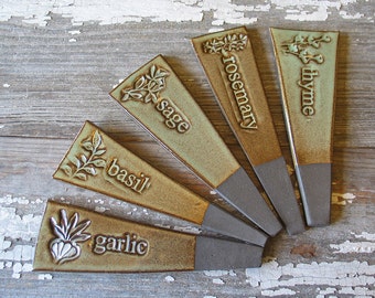 FLASH SALE - Single Garden Markers - ONE (1) Garden Stake - Plants - Vegetable - Herbs - Gardening Gift - Mix & Match