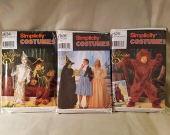 Vintage Wizard of Oz Simplicity costume patterns