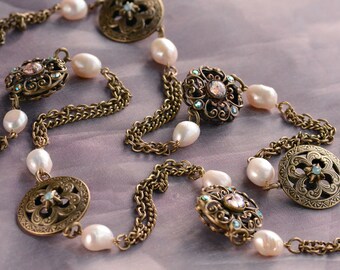Celtic Necklace, Celtic Jewelry, Silver Necklace, Layering Necklace, Long Necklace, Silver Clover, Irish Jewelry, Vintage Pearls N1459