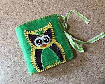 Wool Felt Needle Book Owl
