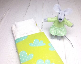 Felt mouse mouse in matchbox stuffed animal stocking stuffers miniature mouse hand made doll stuffed miniature