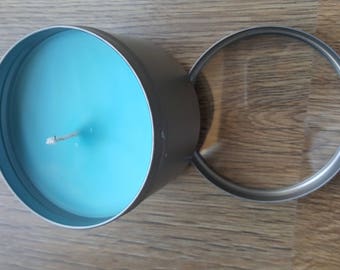 Large tin container candle