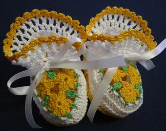 Dark Yellow Flowers 0-3 Months Newborn Reborn Baby Girl Crochet Booties