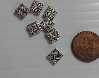 Silvertone Celtic Knot Beads