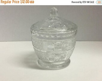 Sale Vintage Glass Candy Dish with Lid Covered Candy Dish Glass Clear Glass Candy Dish Tic Tac Toe Pattern Sunburst Flower Pattern