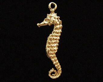 Gold Vermeil Seahorse Charm 1 pc Large 27.5 mm CH201