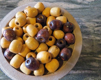 Lot de perles en bois vintage moyens