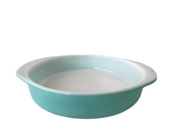 RARE Vintage Pyrex 1956-1962 Turquoise Robin's Egg Blue #221 8" Round Cake Pan 1-1/2qt 1.5 Quart Good Shape
