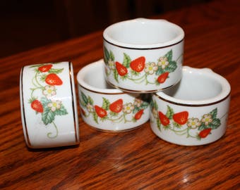 Vintage 4 Avon China Napkin Rings with Strawberries