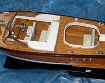 Italian motorboat sport boat-Italy-50 cm
