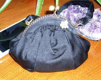 Delicious VINTAGE evening clutch bag!