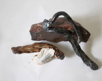 SOLD do not buy Small group of sculptures no22 from the Clodmire series