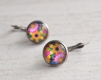 Aloha - Hawaiian Flower Dangle Lever Back Earrings